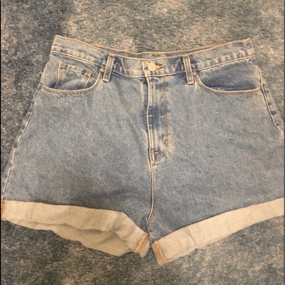 BDG Mom High-Rise Denim Short